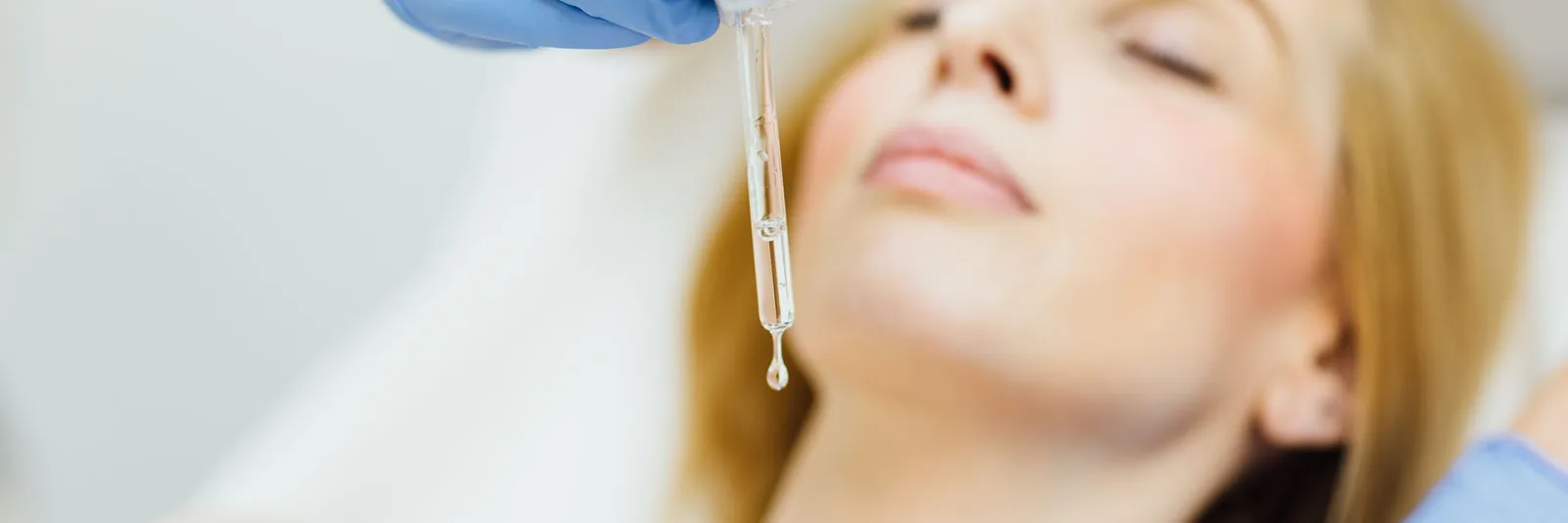 Skin Care Club – monatliche Aknebehandlung im Kuzbari Zentrum Wien